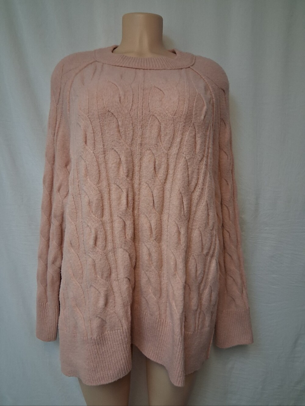 Aerie Cable Knit Crewneck Sweater in Pink Size Large